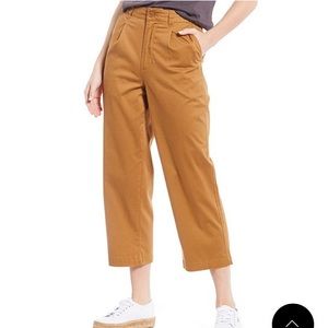 Olsen High Rise Cropped Chino Pants Element